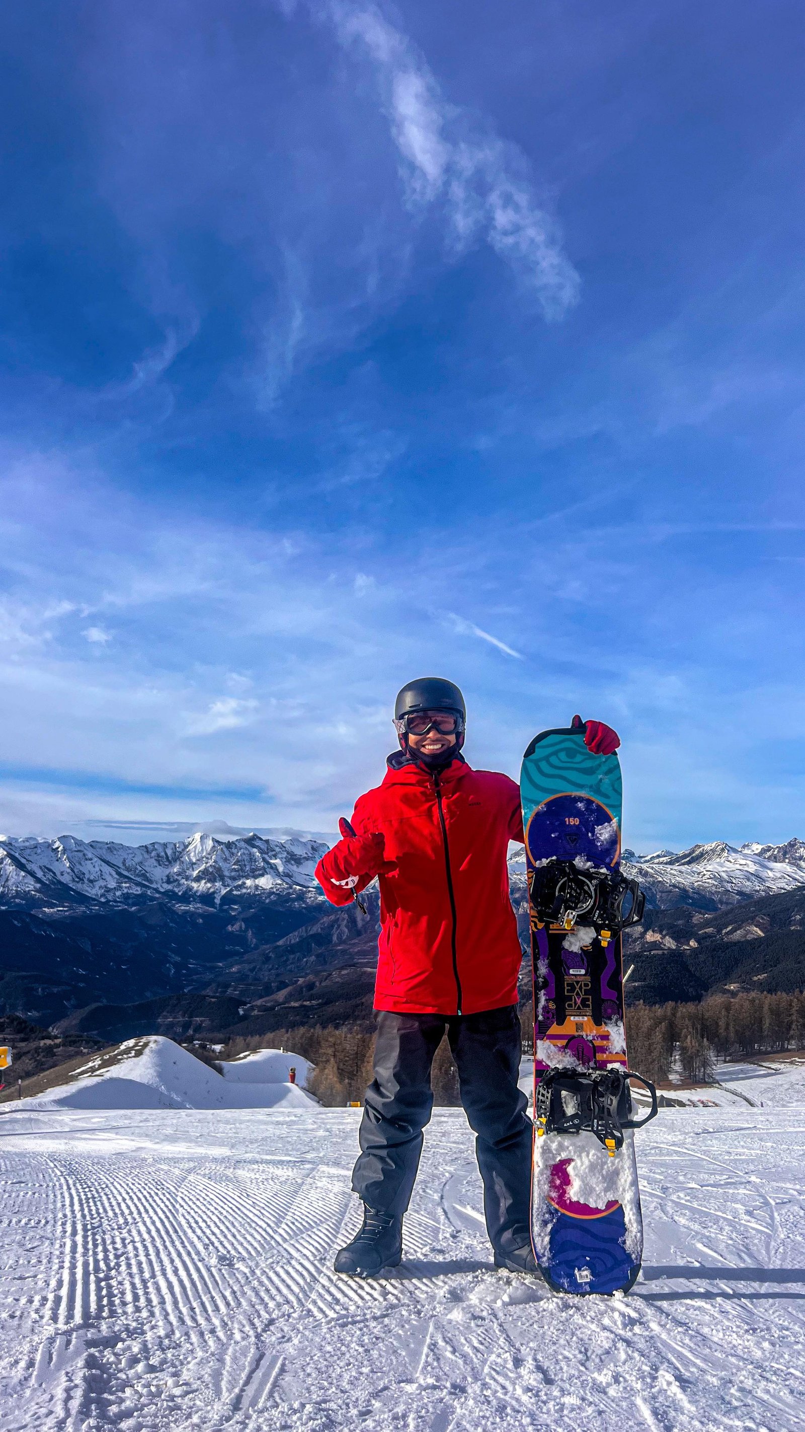 Salud, estabilidad, equilibrio: eso es lo que realmente importa. Y para lograrlo, debemos aprender a escuchar nuestro cuerpo, nuestra mente, nuestros límites. Encontrar la paz interior, cultivar lo que nos nutre y avanzar paso a paso. Porque cuando estamos en paz con nosotros mismos, todo lo demás se vuelve más simple, más claro, más hermoso.

#france #snowboarding #snow #lifeisgood